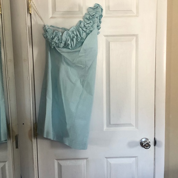 Lilly Pulitzer and white shoulder dress - Picture 1 of 4